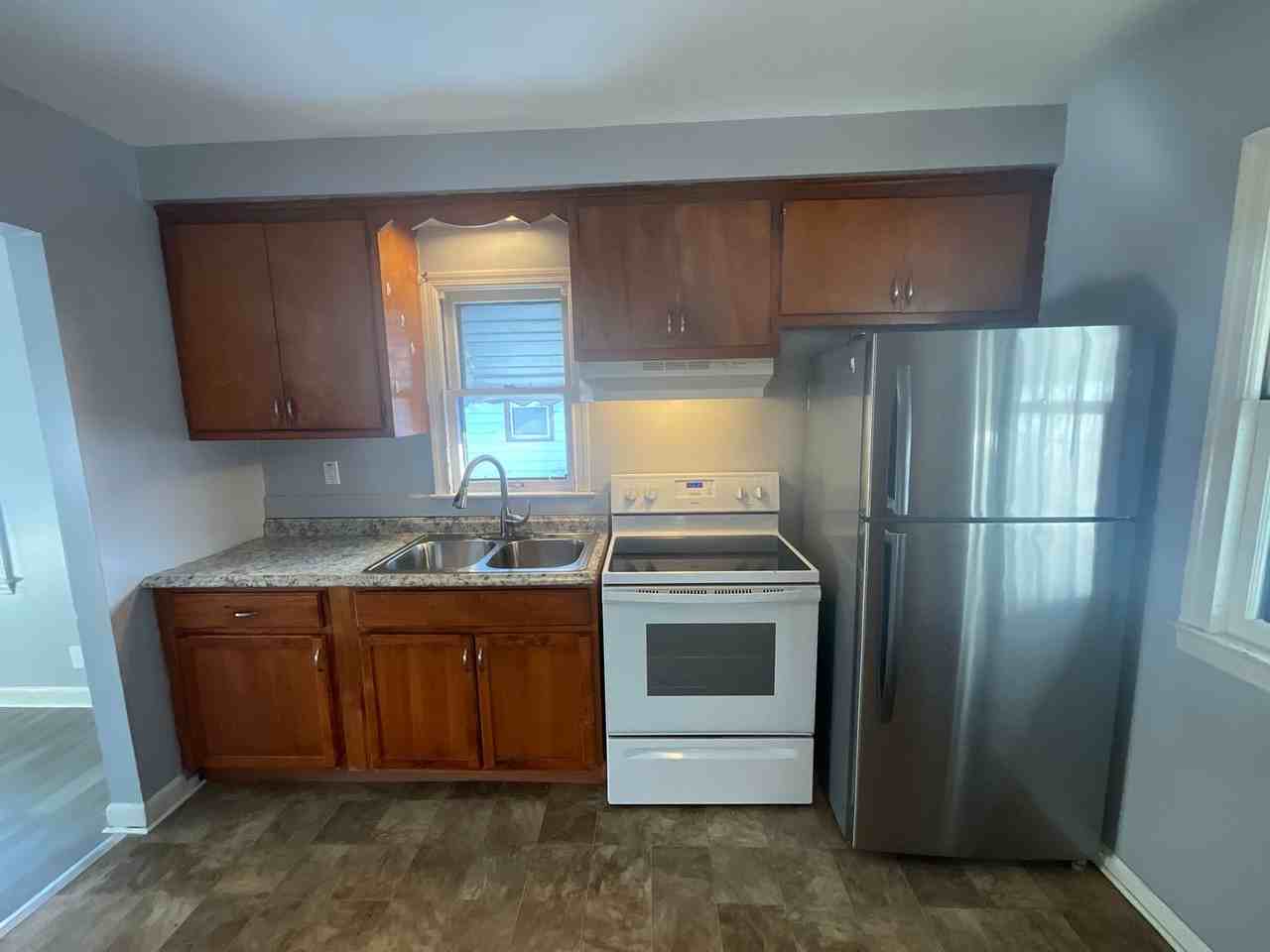 5695 N 57th St - Photo 2 of 9