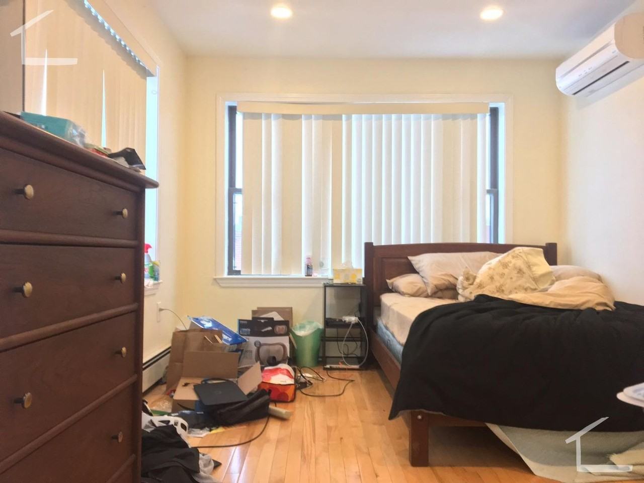 1699 Beacon St - Photo 3 of 17