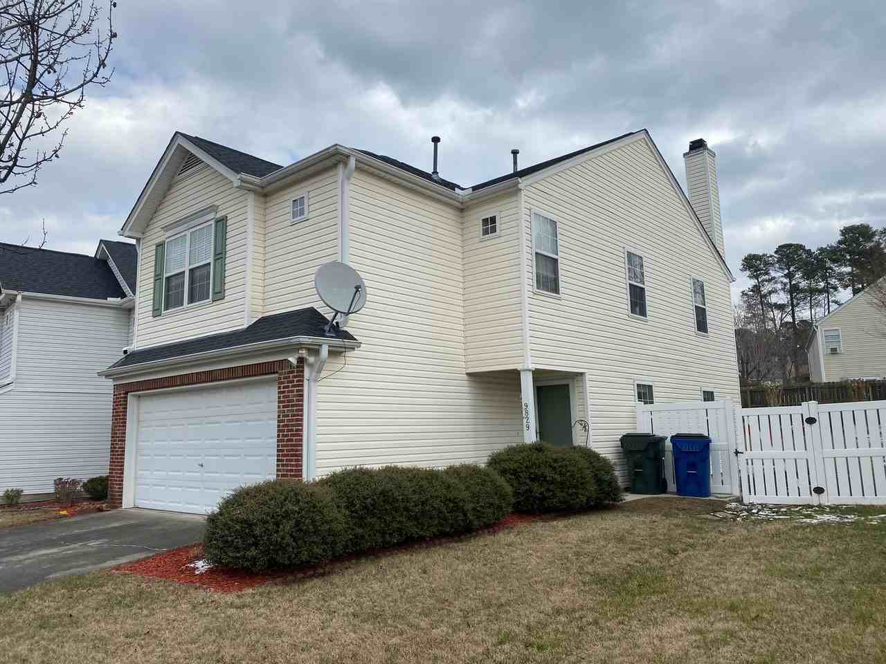 9829 Treymore Dr - Photo 2 of 29