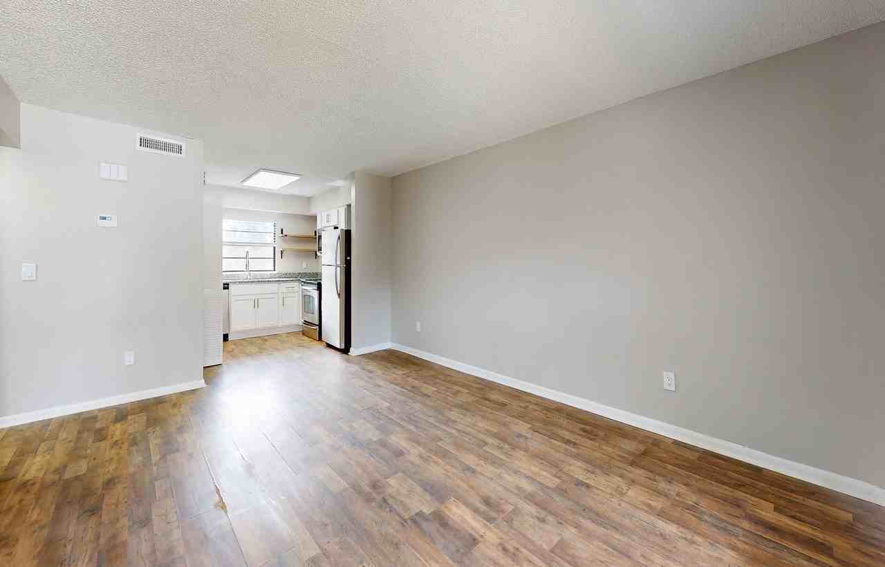 7080 Wiley Rd - Photo 3 of 18