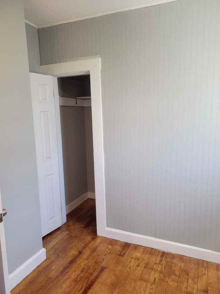 427 Hanover Street - Photo 6 of 10