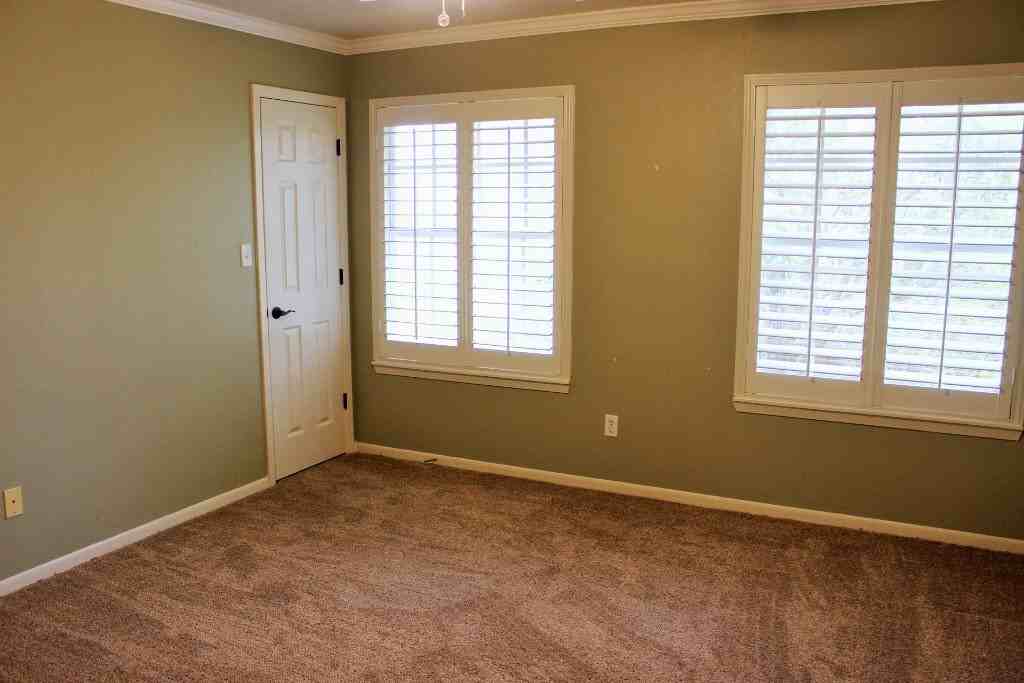 347 Stone Hill Dr #4 - Photo 4 of 13