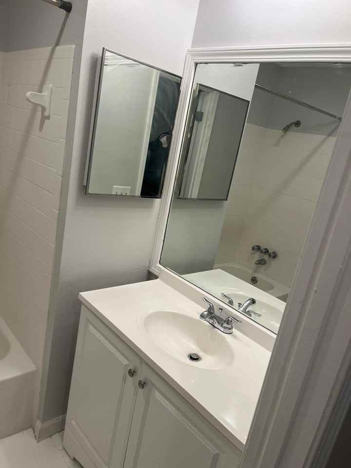 6449 Kirby Trees Dr #1 - Photo 5 of 22