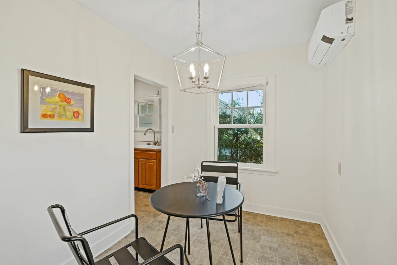 325 1st St - Photo 7 of 29