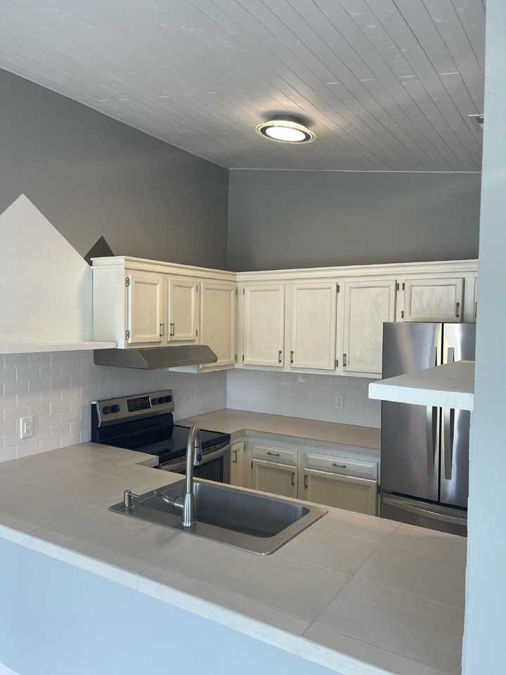 8131 Sunset Ave #A - Photo 3 of 8