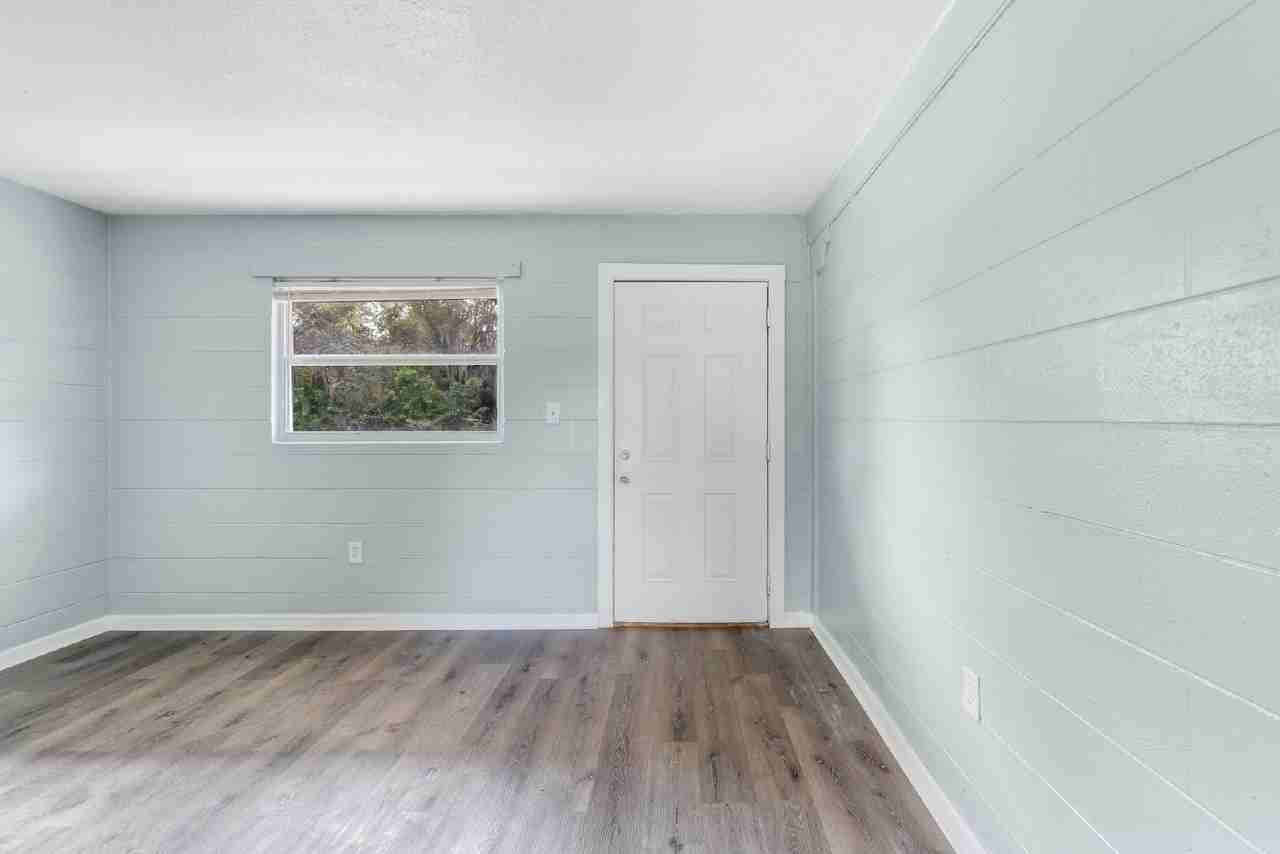 1404 S Deleon Ave #1 - Photo 5 of 27