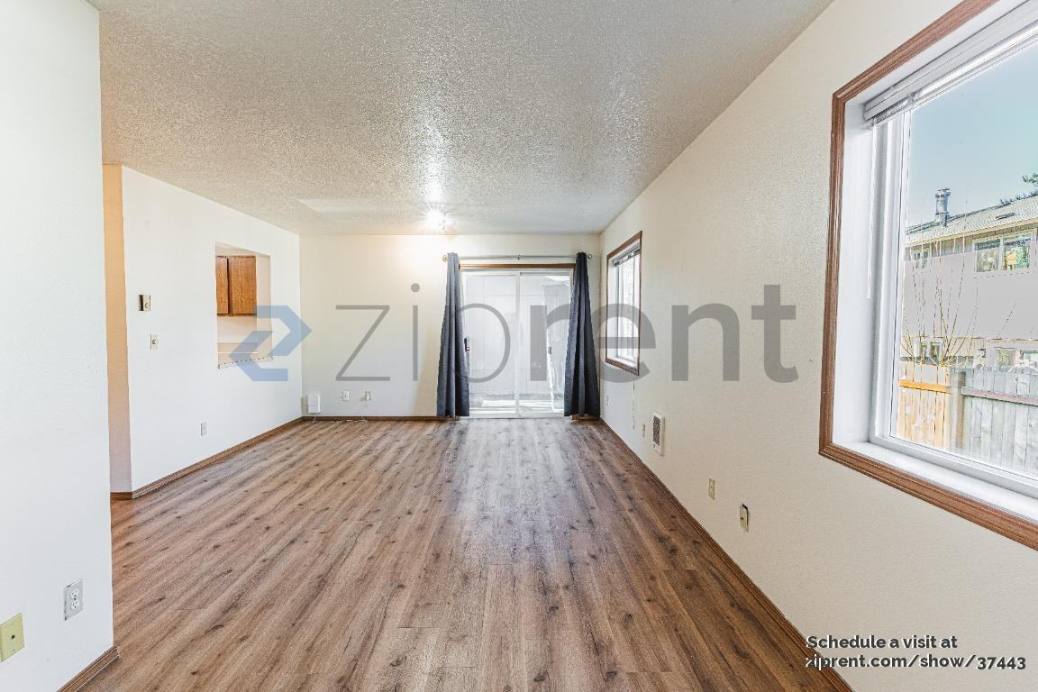 9733 Sw North Dakota St #A - Photo 2 of 15