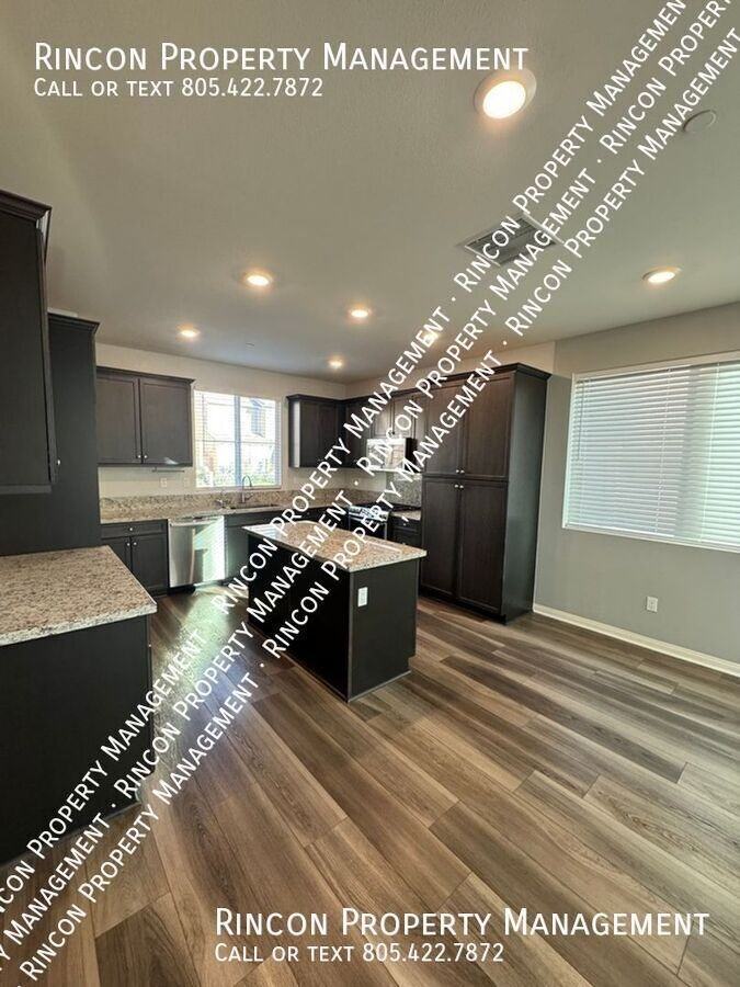 492 Limoneira Ln - Photo 3 of 35