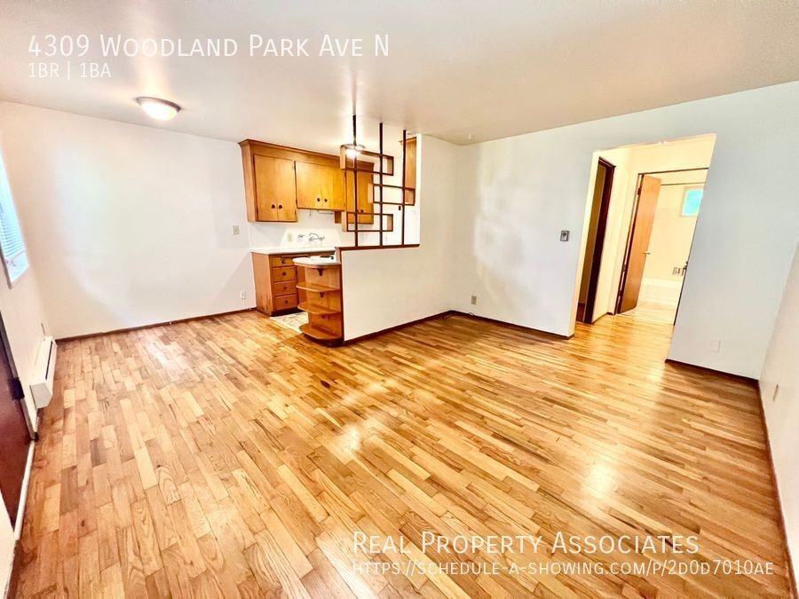 4309 Woodland Park Ave N - Photo 2 of 15