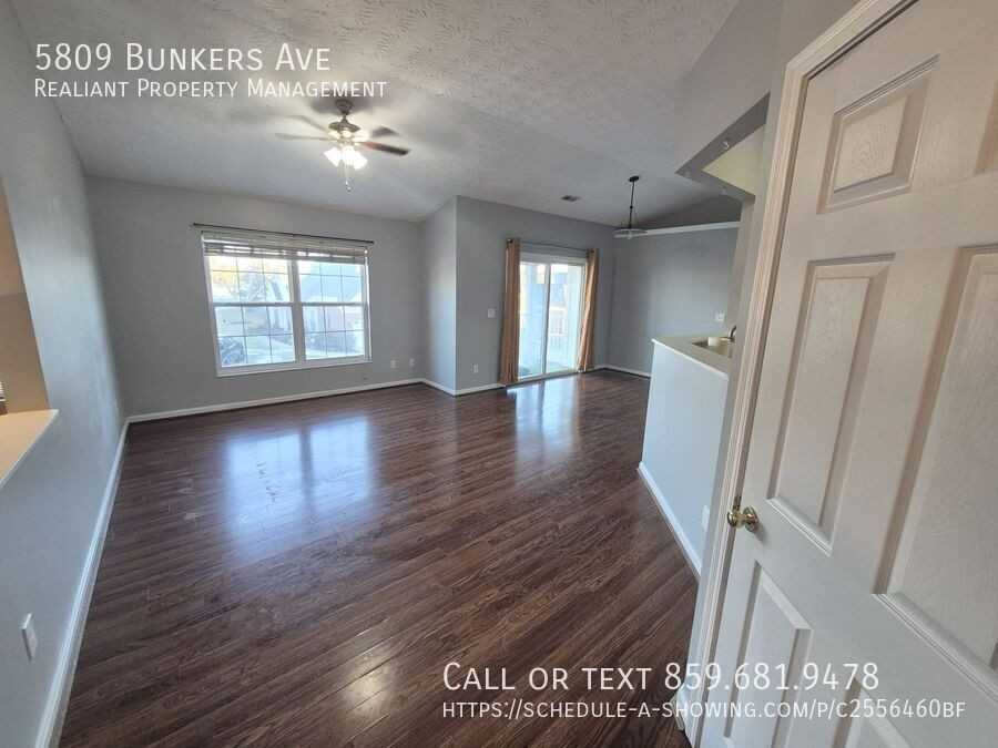 5809 Bunkers Ave - Photo 2 of 16