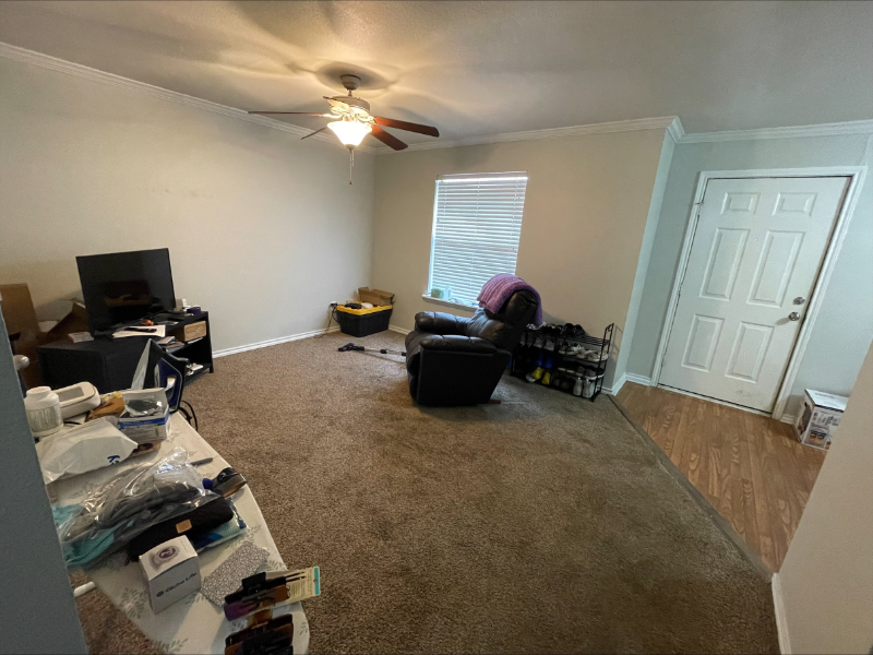 852 W Vanderbilt St #1202 - Photo 2 of 13