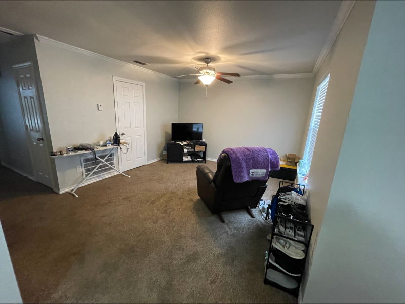 852 W Vanderbilt St #1202 - Photo 3 of 13