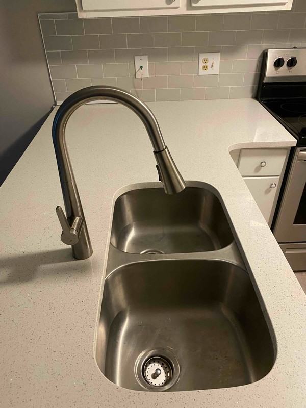 6850 Blue Heron Blvd #101 - Photo 5 of 20