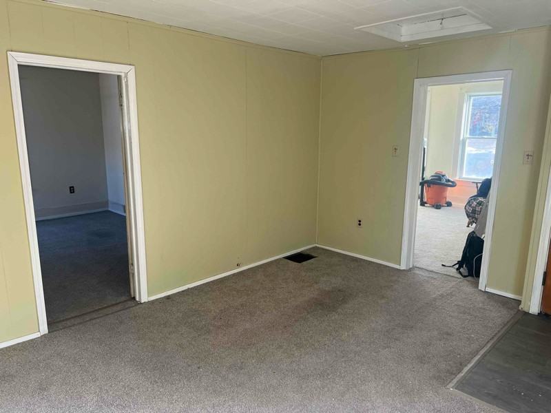 508 W 1st St #2 - Photo 2 of 4