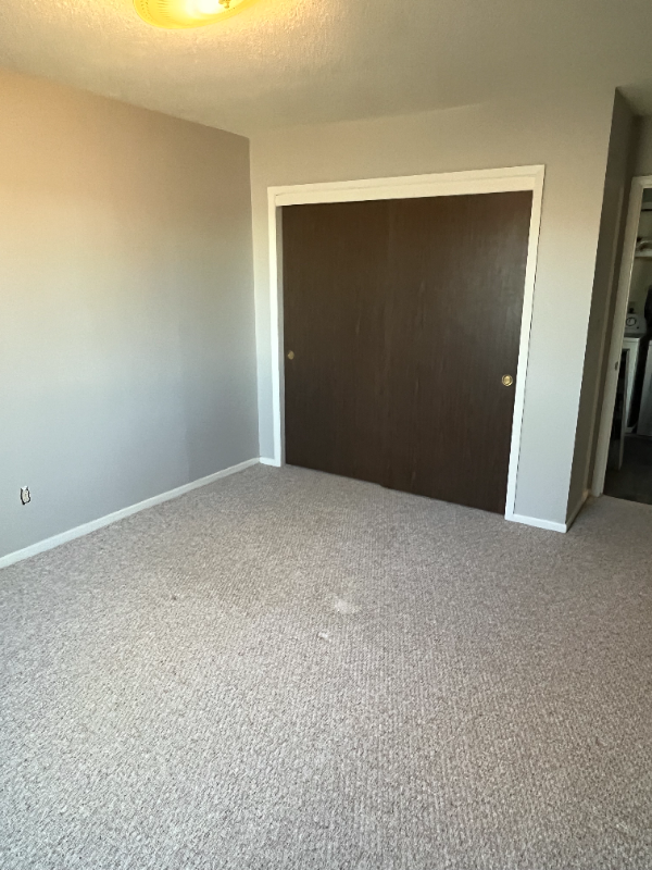 1720 Nw Pine Rd - Photo 7 of 9