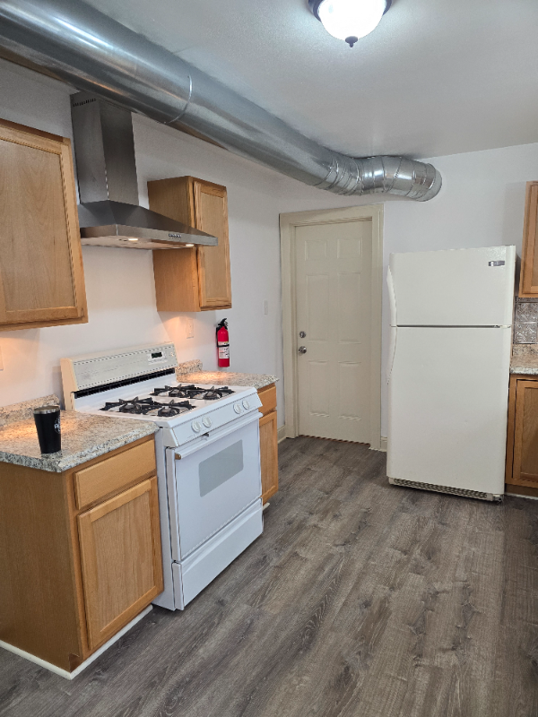 Chase St - Photo 2 of 10