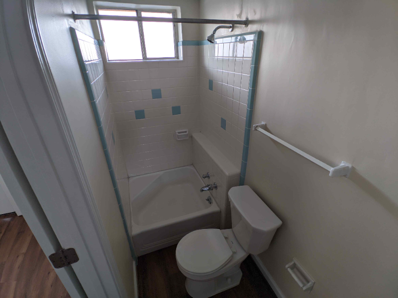 1612 Alexandria Dr #8 - Photo 5 of 12