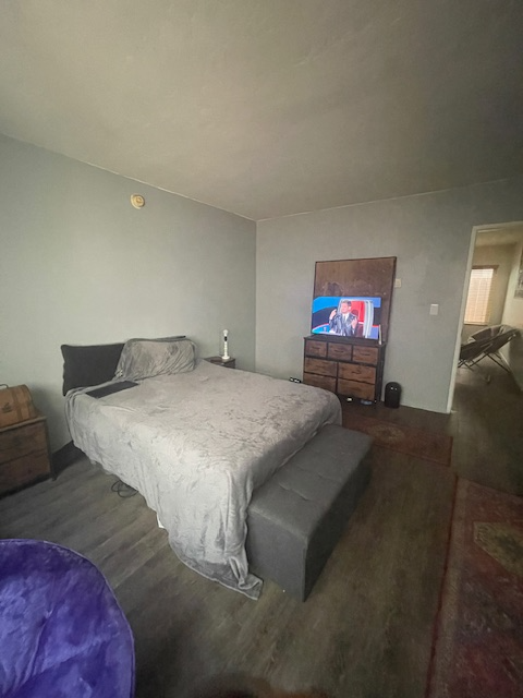 1629 Franklin St - Photo 7 of 9