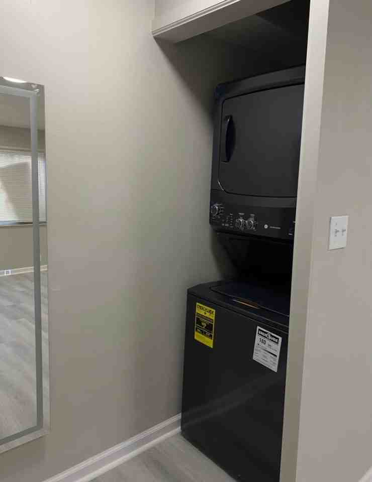 7032 East 10th Street - Photo 4 of 24