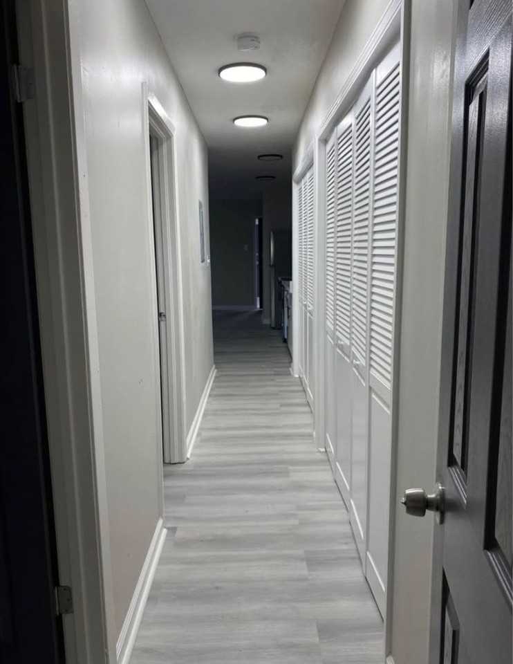 7032 East 10th Street - Photo 6 of 24