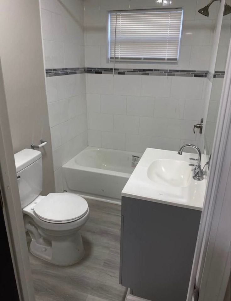 7032 East 10th Street - Photo 7 of 24