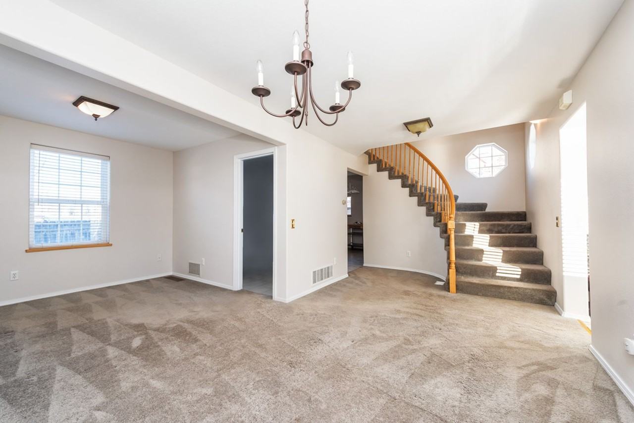 1229 W 6th Ave - Photo 5 of 17