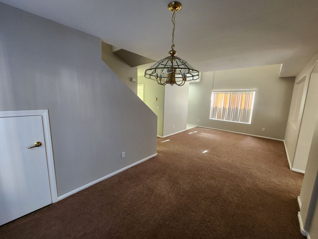 557 Poplar Leaf St - Photo 5 of 29