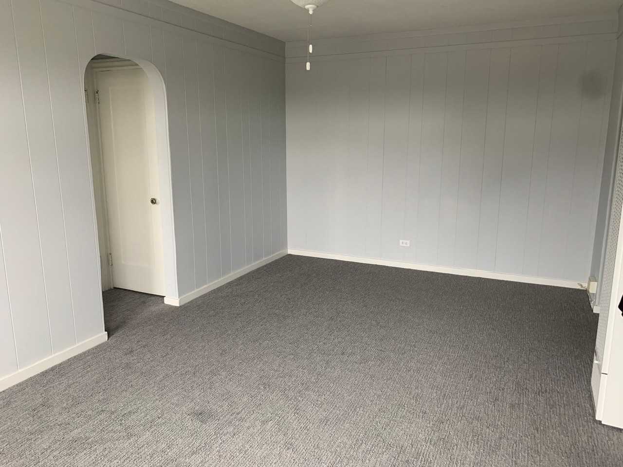 Cute Fresh Studio Apartment - Photo 2 of 8