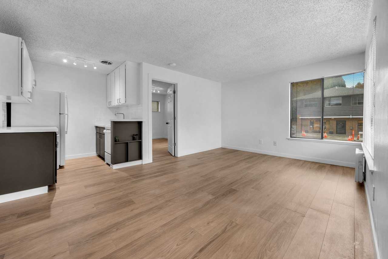 Gilmore Apts - Photo 2 of 8