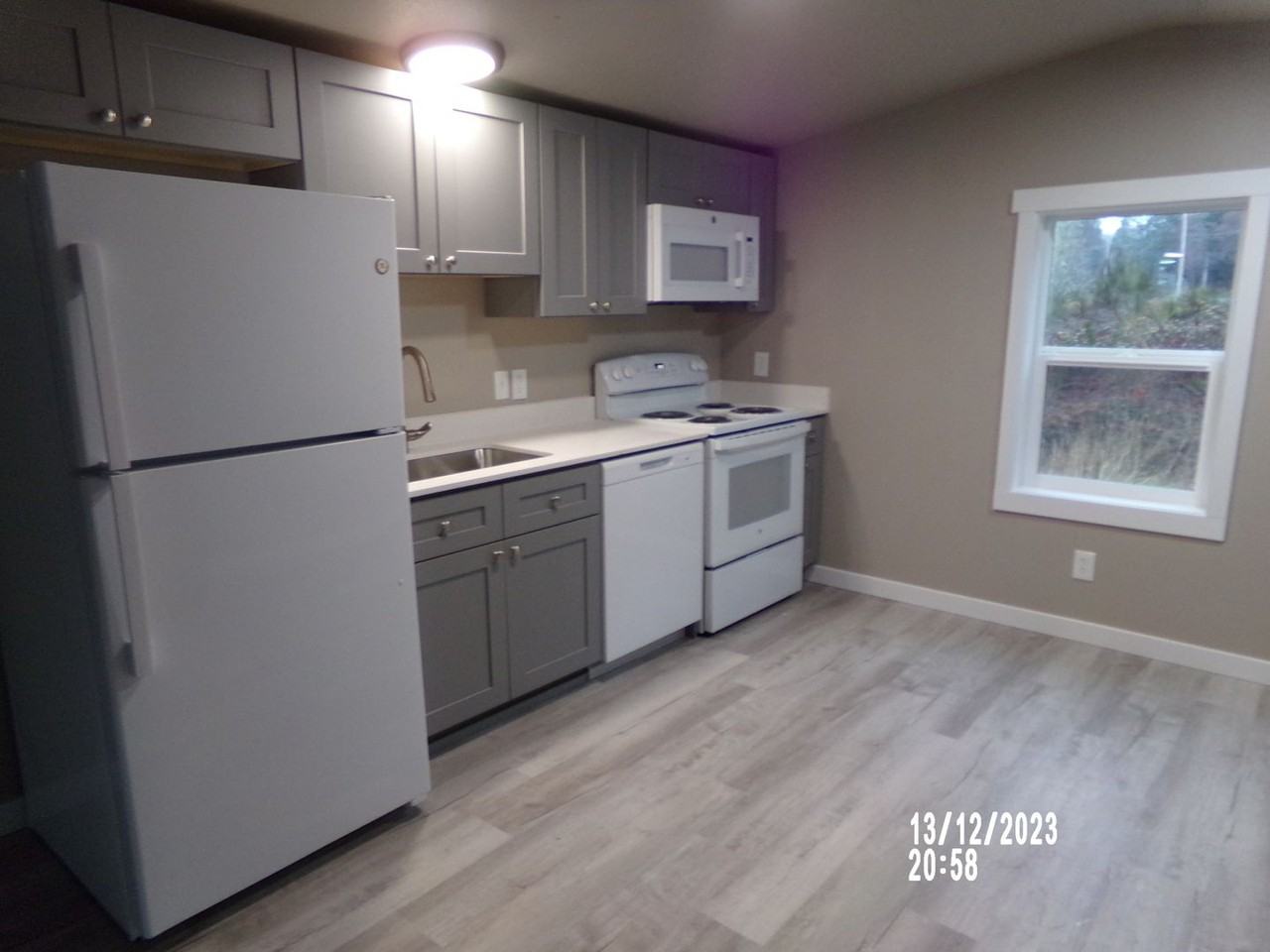 67 Wynooche Valley Rd - Photo 2 of 10