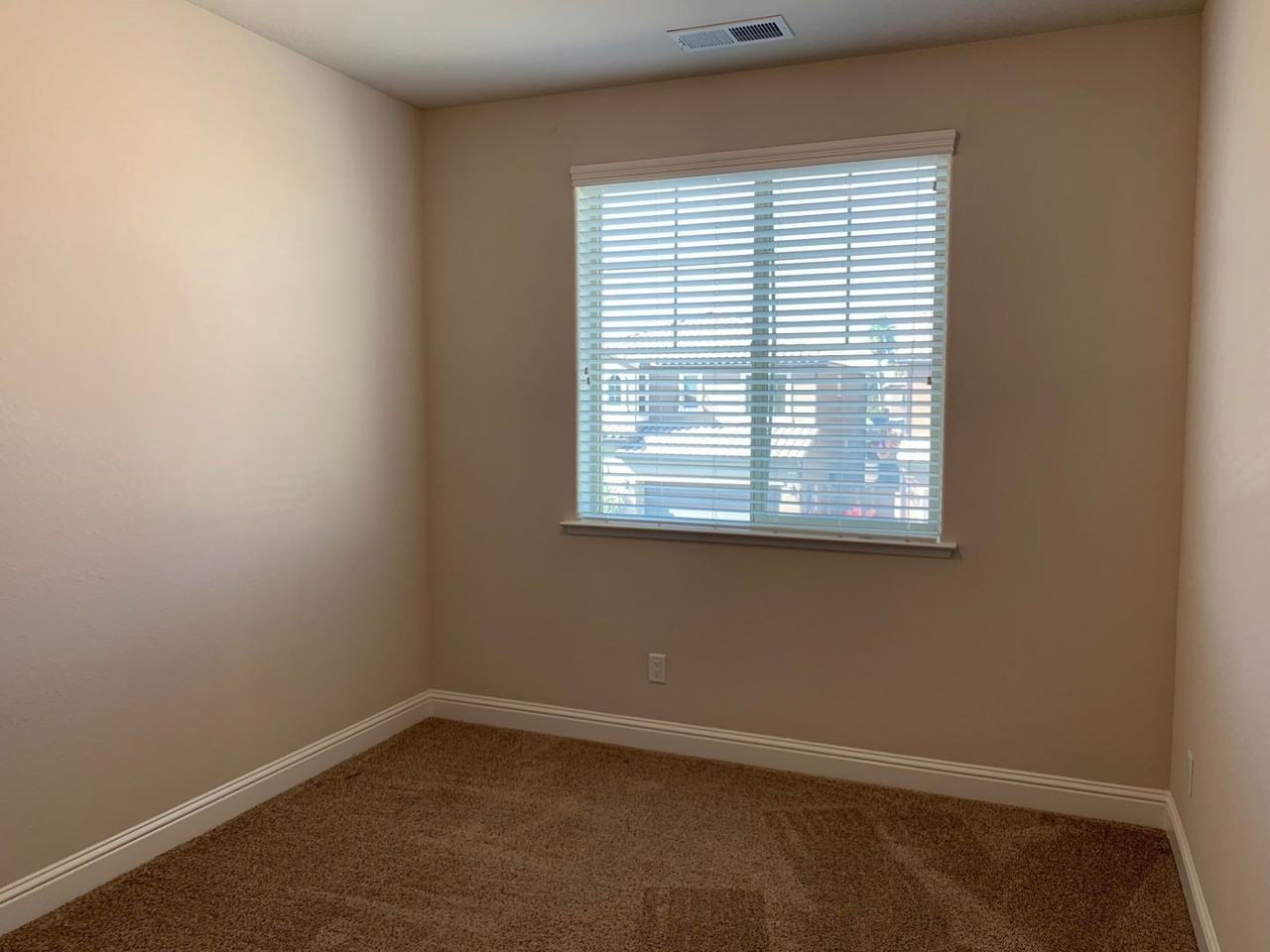 1647 E Autumn Sage Ave - Photo 7 of 10