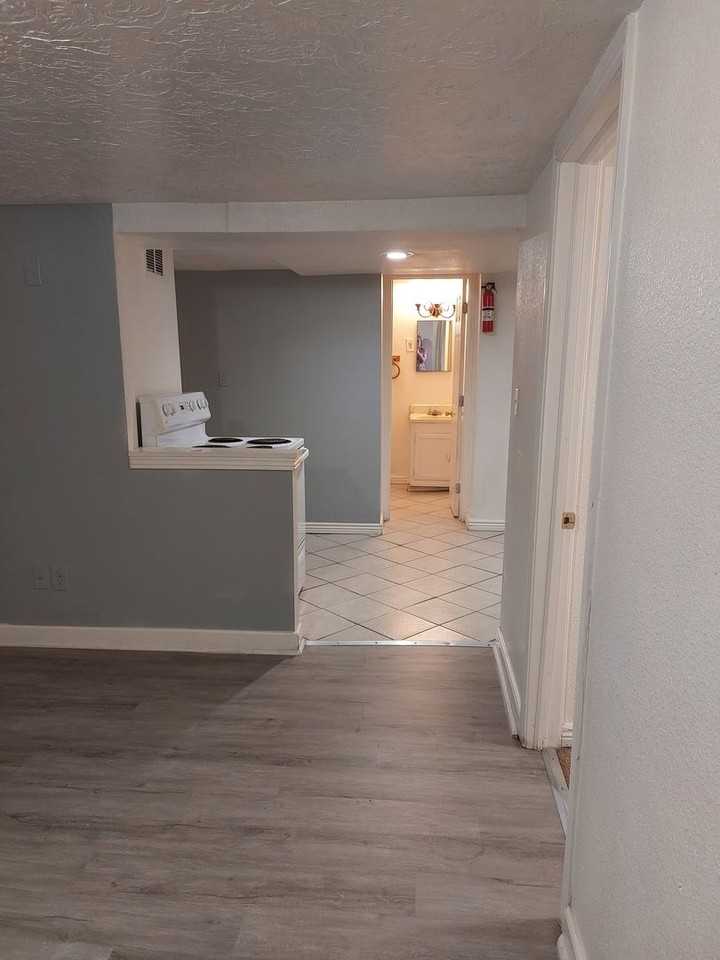 (1610 8th Ave) - Photo 2 of 21