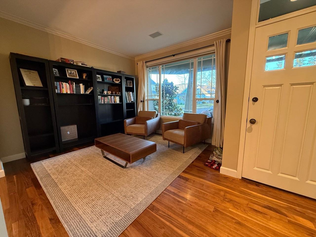 1400 Richmond Ct - Photo 2 of 38