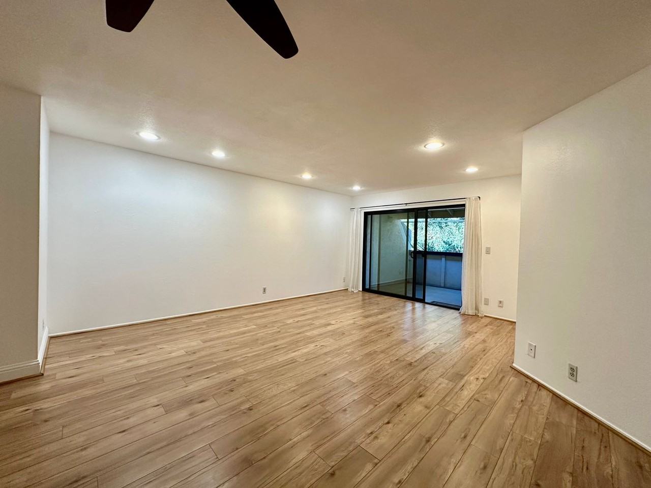 3272 Kimber Ct #40 - Photo 2 of 12