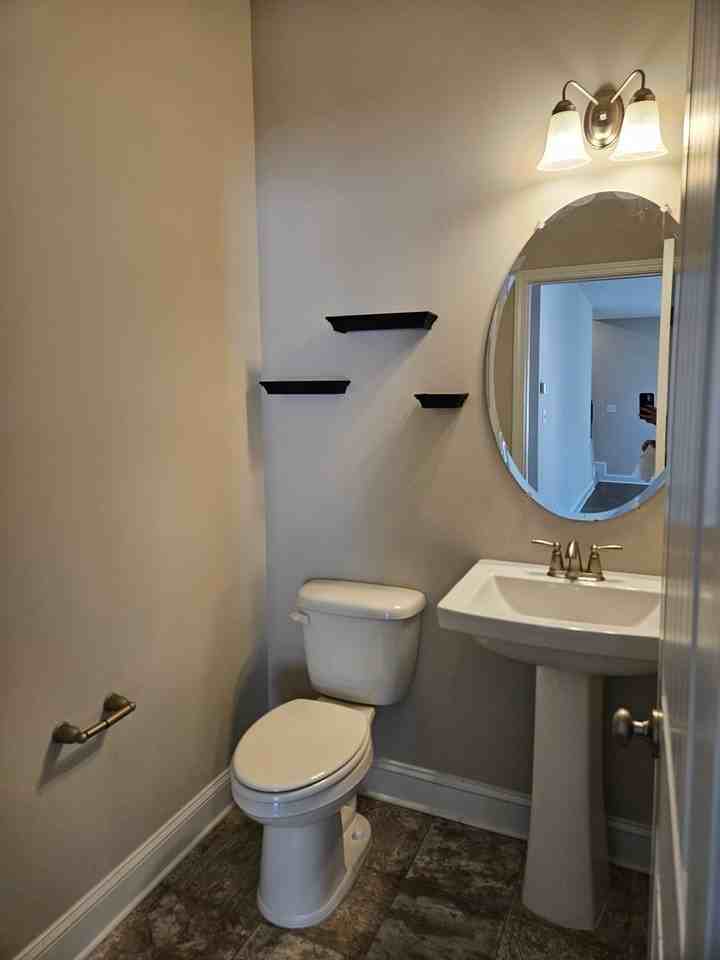 270 Old Montague Way - Photo 5 of 15