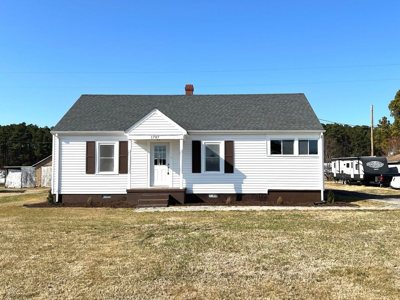 1787 Skippers Rd - Photo 2 of 18