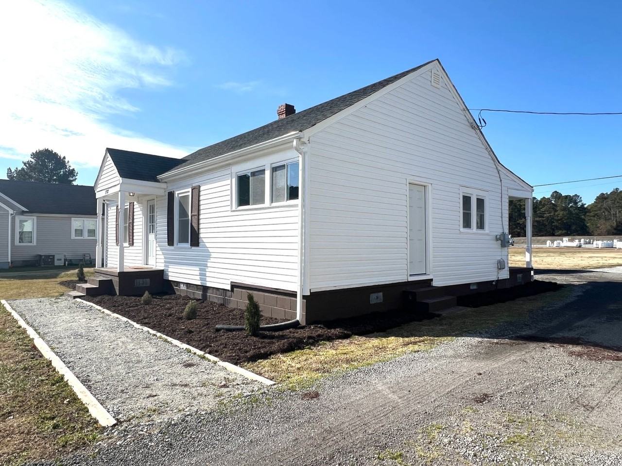 1787 Skippers Rd - Photo 3 of 18