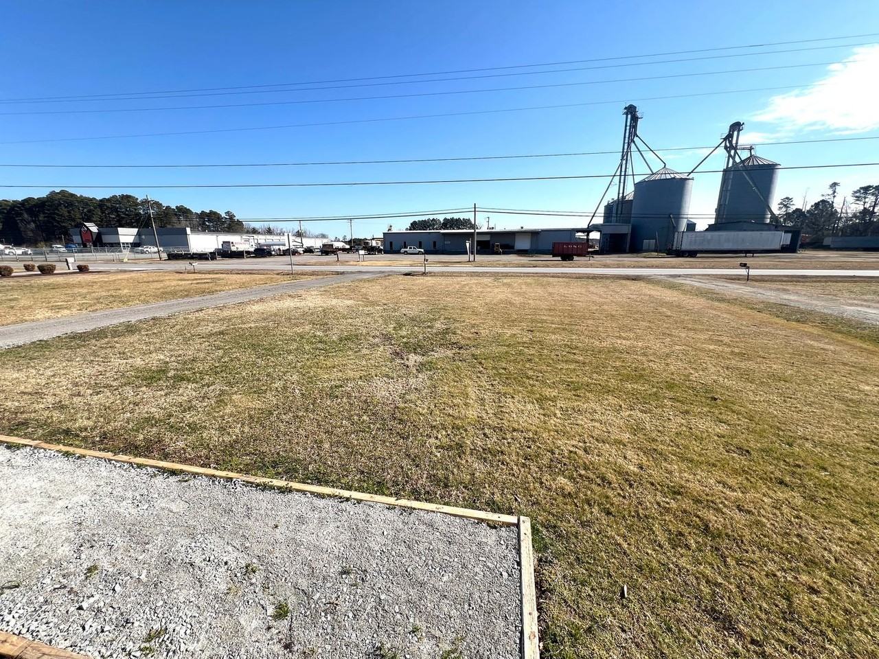 1787 Skippers Rd - Photo 4 of 18