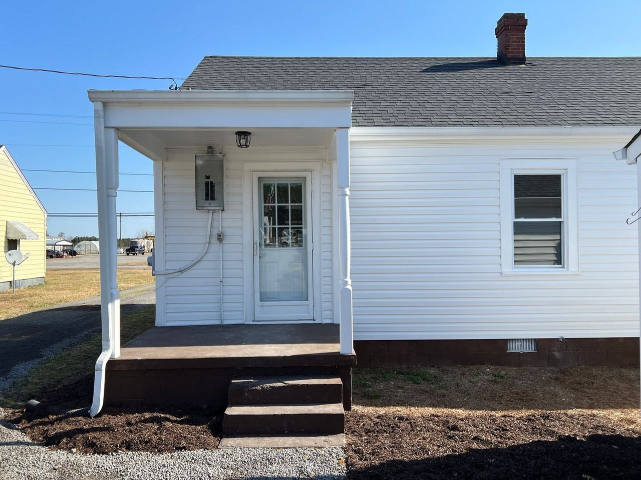 1787 Skippers Rd - Photo 6 of 18