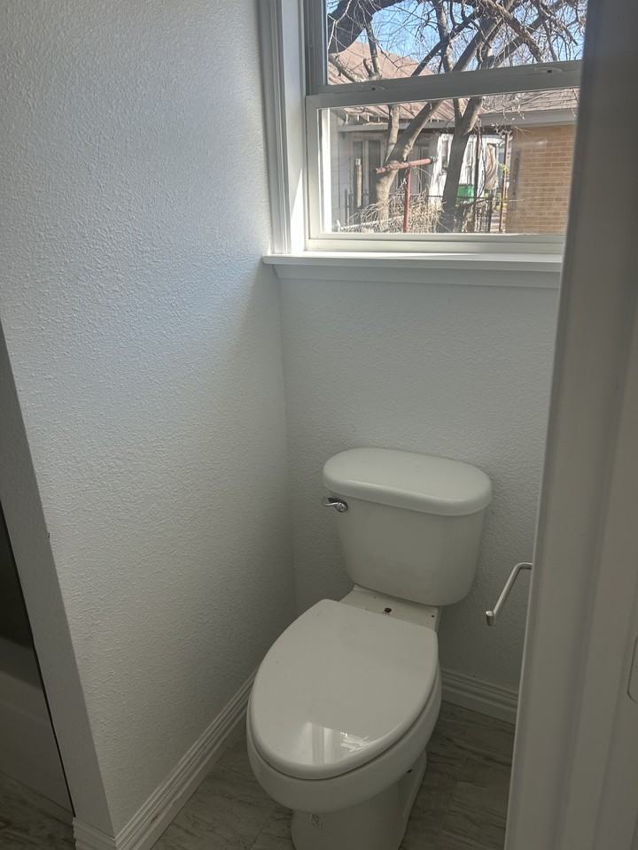 211 Mcclain St #NA - Photo 7 of 10