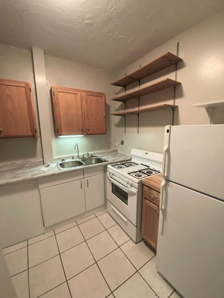 1701 Fulton Road, Unit 5 - Photo 5 of 7