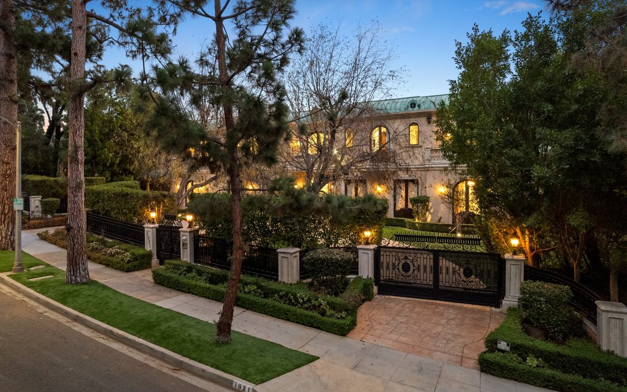 1021 North Crescent Drive #NA - Photo 2 of 48