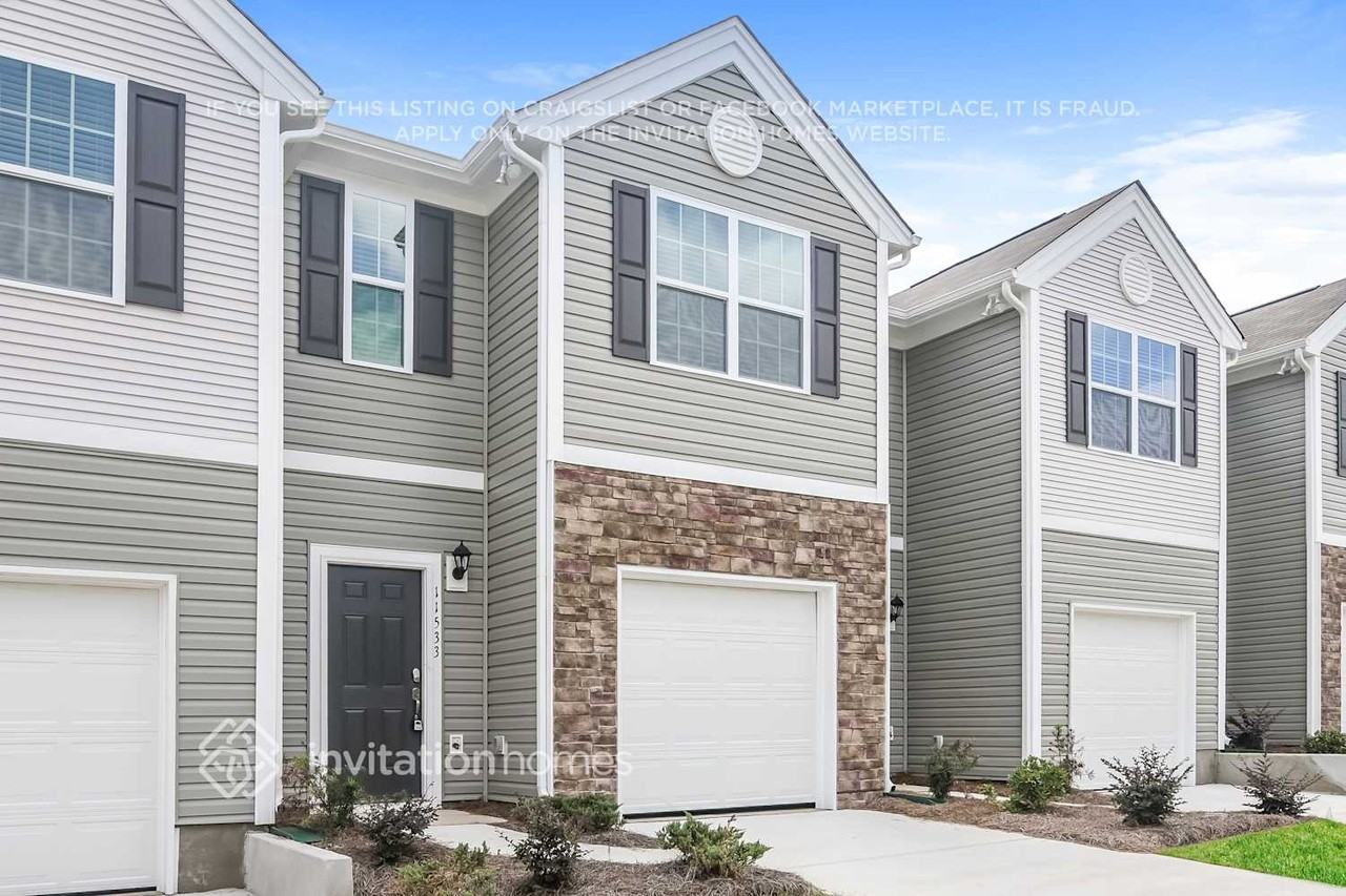 11533 Brier Village Ln - Photo 2 of 16