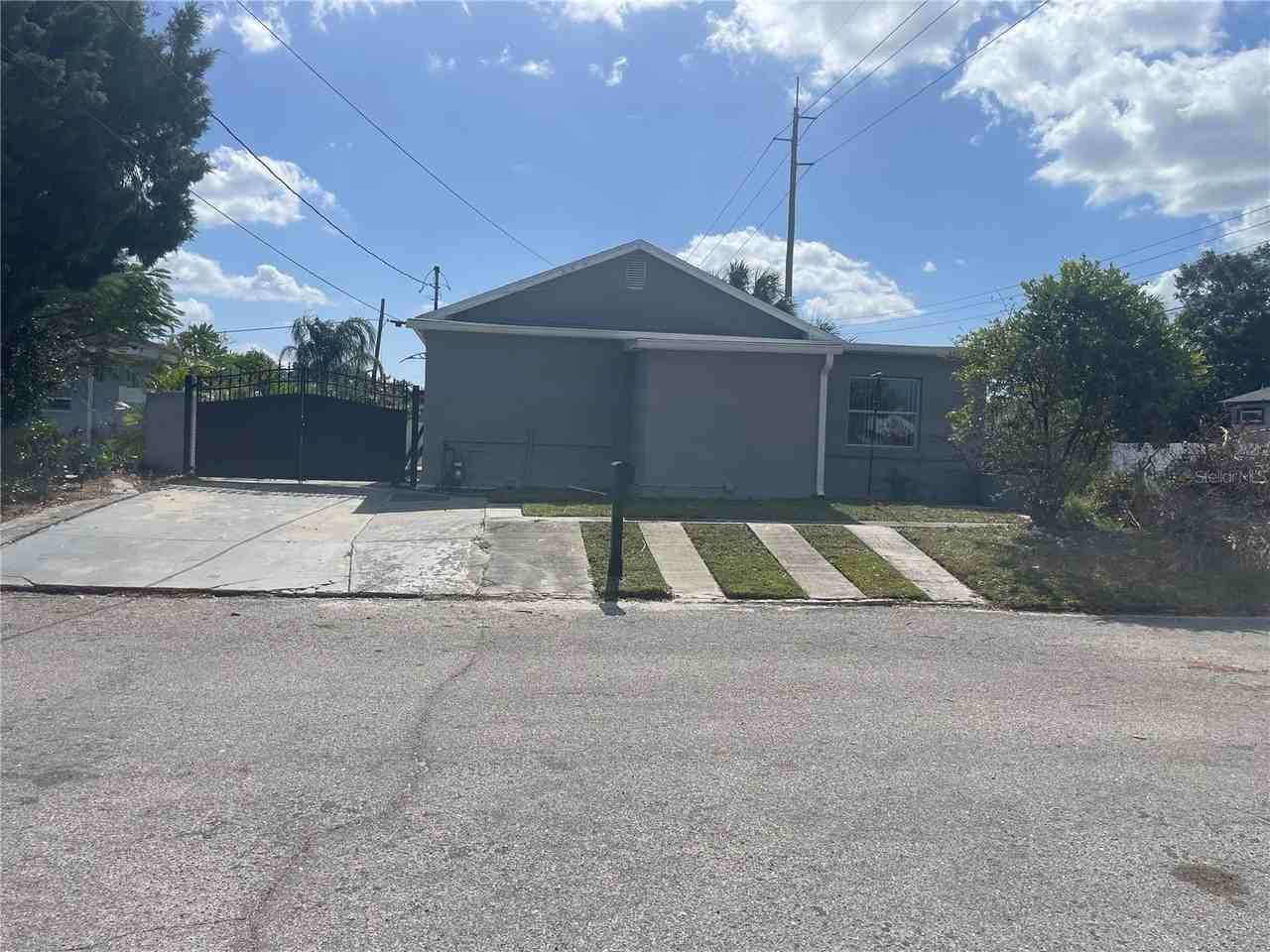 3207 N Howard Ave - Photo 3 of 27