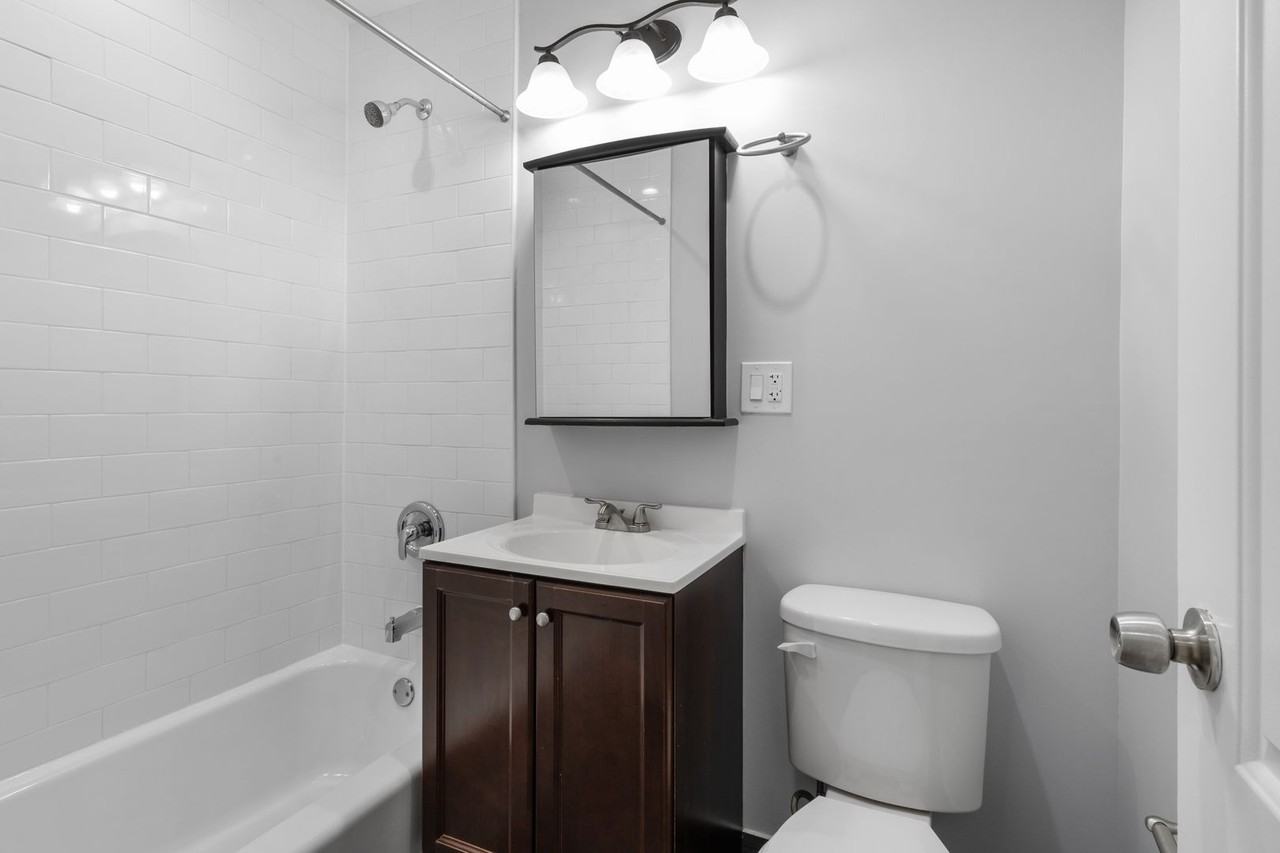 The Arbor Winthrop South - Photo 6 of 13