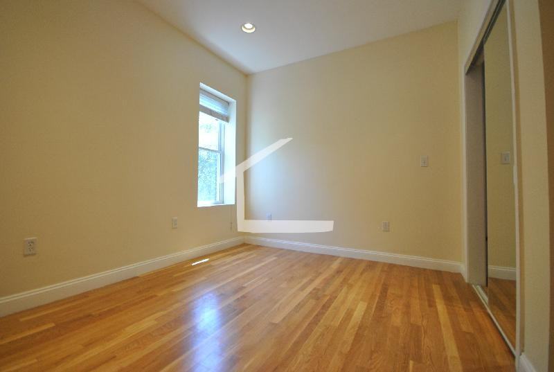 1801 Beacon St #8 - Photo 7 of 17