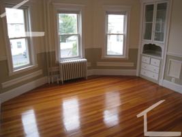 featured image of 18 Bigelow St #1