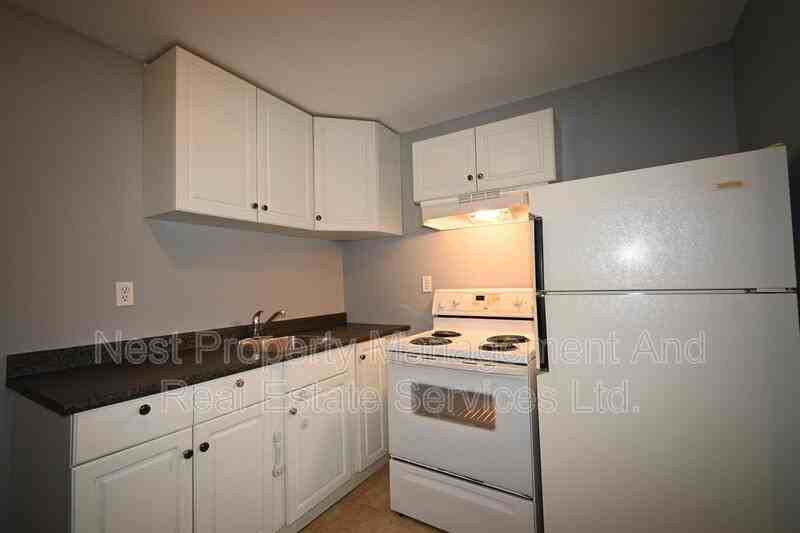 225 Gillett St #1 - Photo 2 of 8