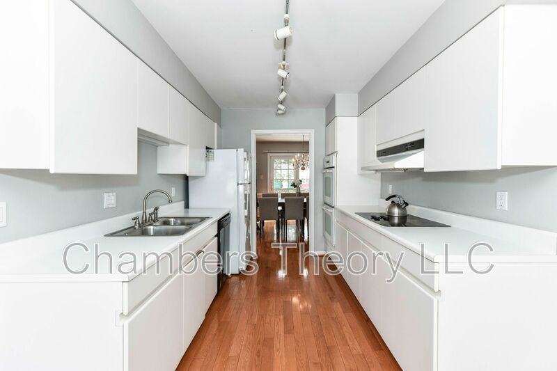 1727 Larkmeade Dr - Photo 5 of 39