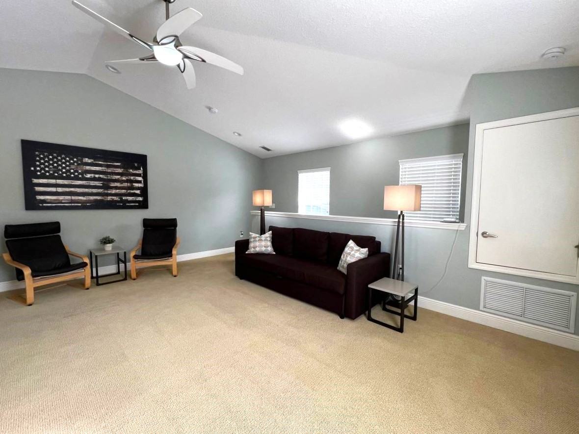 14541 Cotswolds Dr #B - Photo 6 of 11